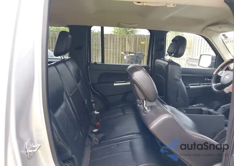 2010 Jeep Liberty Limited z USA, uszkodzony, nr VIN 1J4PN5GK2AW137616